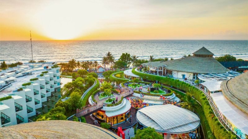  Beachwalk Shopping Mall: Kid-Friendly Fun in the Heart of Bali- Beachwalk Mall