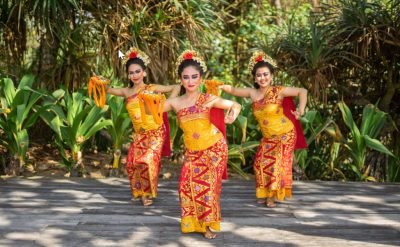 Dedari Balinese Dance Class: A Family Experience with Nanny Support
